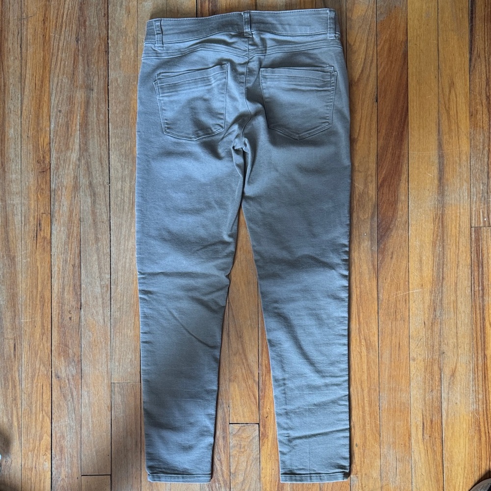 Democracy Gray Women's Jeggings - Picture 9 of 9